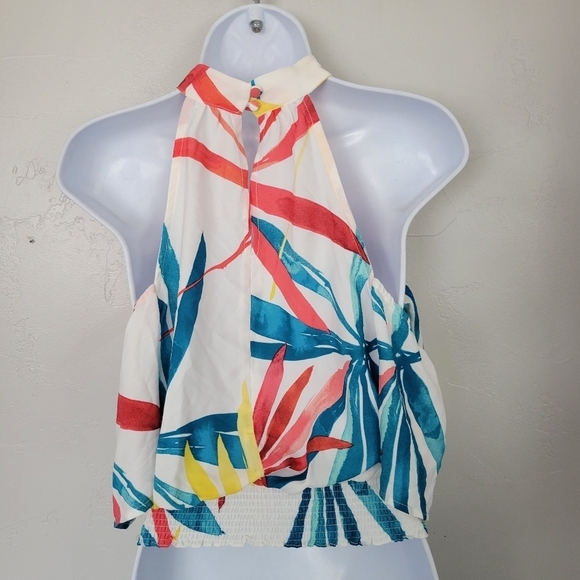 Jealous Tomato NWOT Women's Small Cold Shoulder Blouse White Tropical Floral Top - Picture 8 of 9